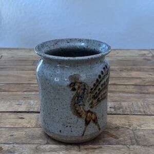 Hand-thrown Studio Pottery Vase 5.5" Gray Speckled Glaze Finish Rooster Motif